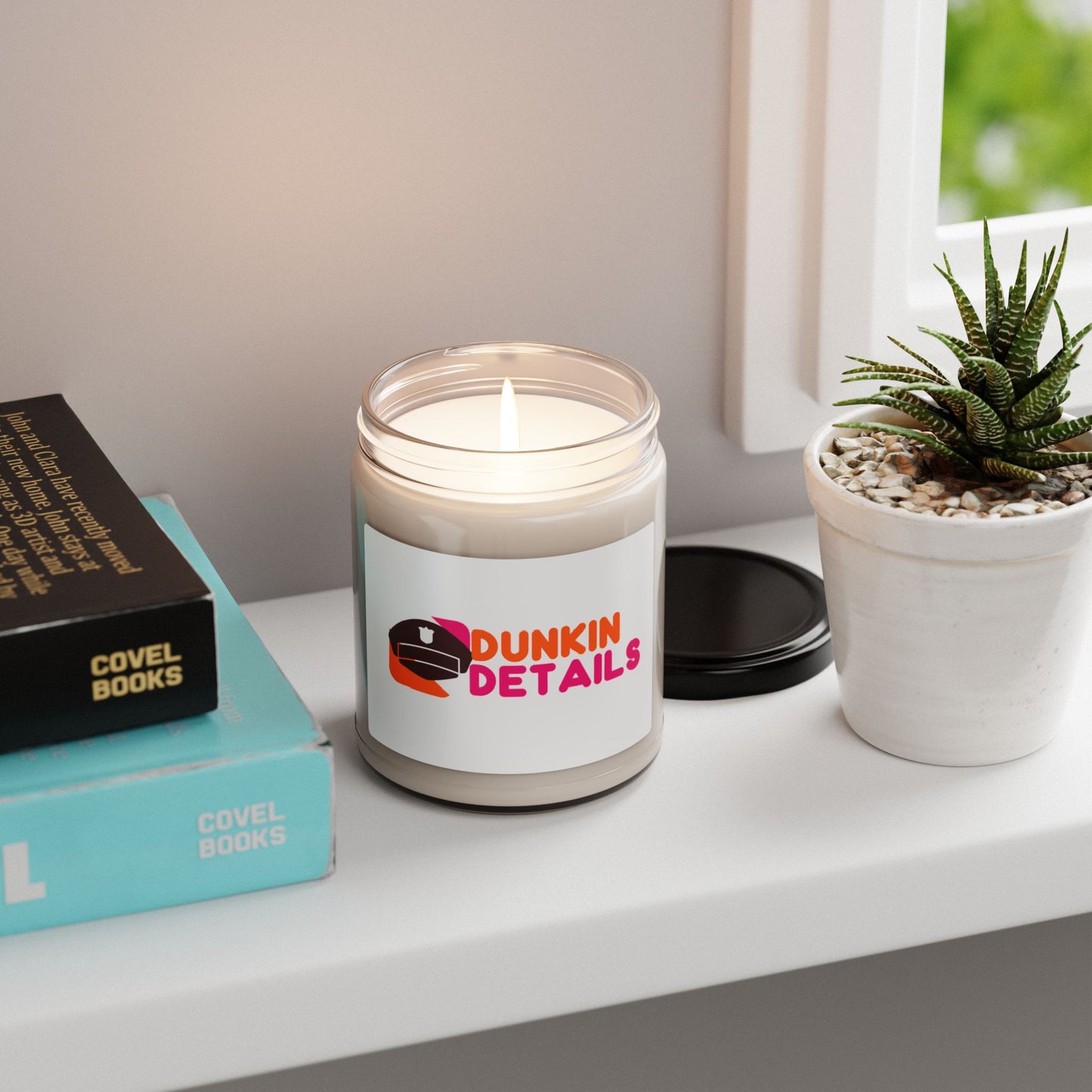 DUNKIN DETAILS CANDLE