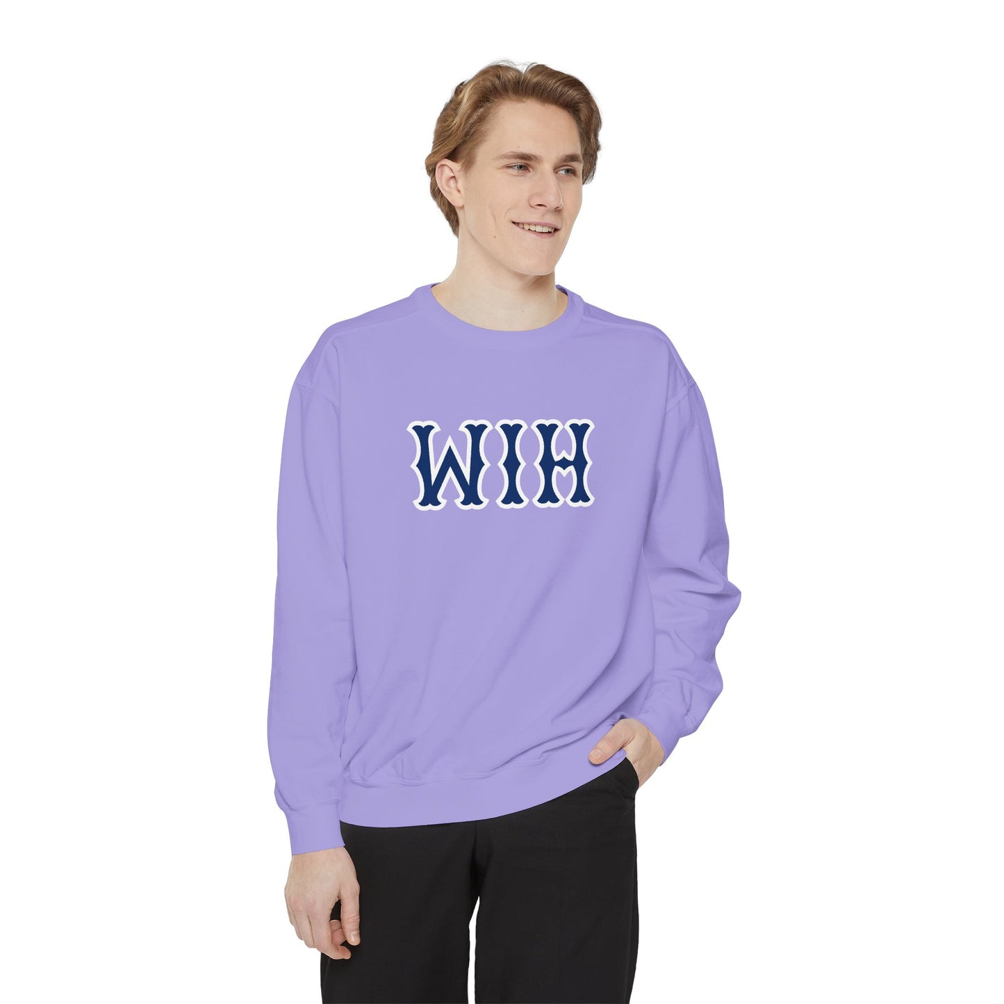 WIH NAVY SOX LETTERS CRWNECK