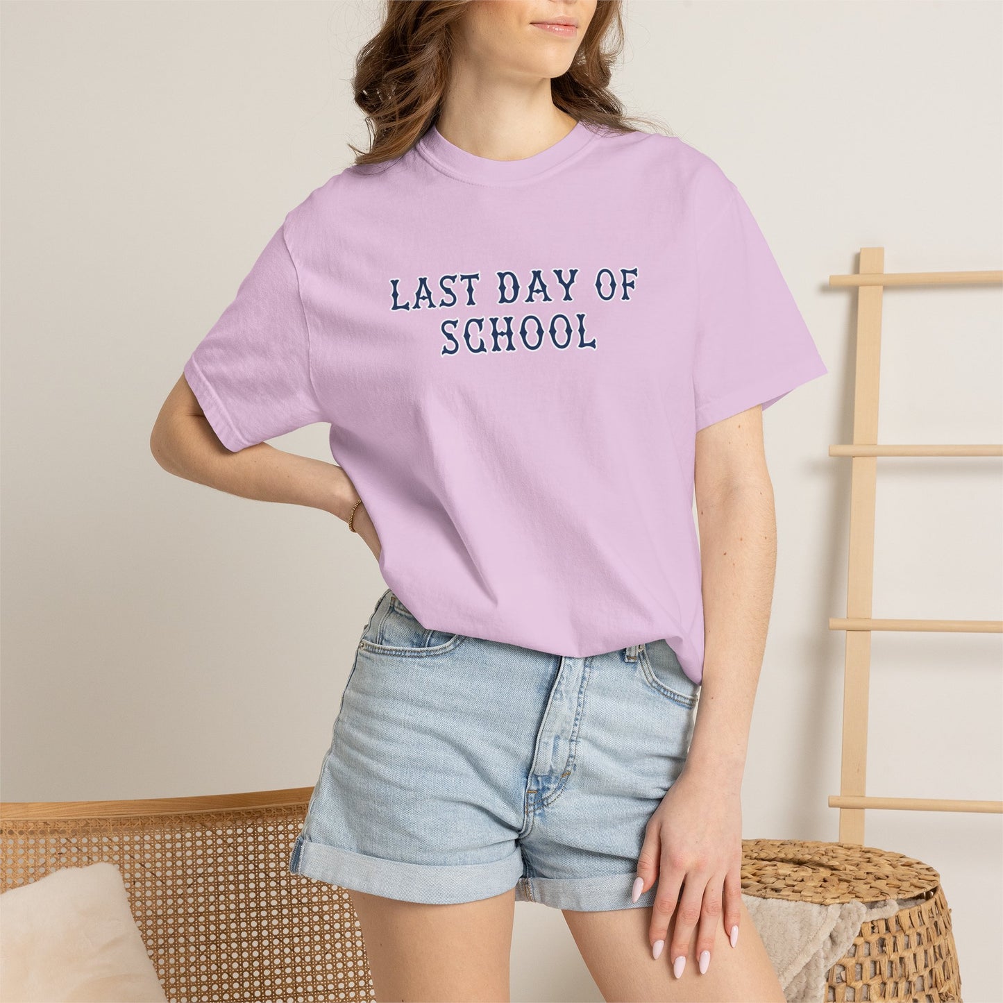 NAVY FENWAY LAST DAY OF SCHOOL TEE