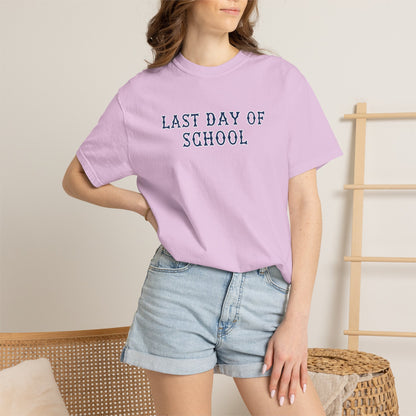NAVY FENWAY LAST DAY OF SCHOOL TEE