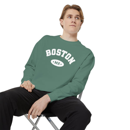 BOSTON MA VINTAGE COLLEGIATE CREWNECK SWEATSHIRT