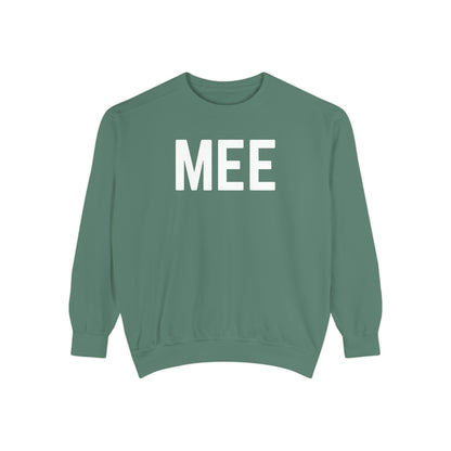 MEE ALL STAFF CREWNECK