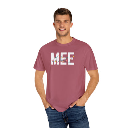 MEE HOLIDAY LIGHTS T-SHIRT