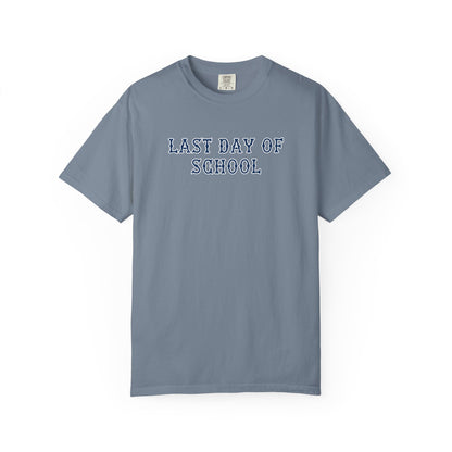 NAVY FENWAY LAST DAY OF SCHOOL TEE