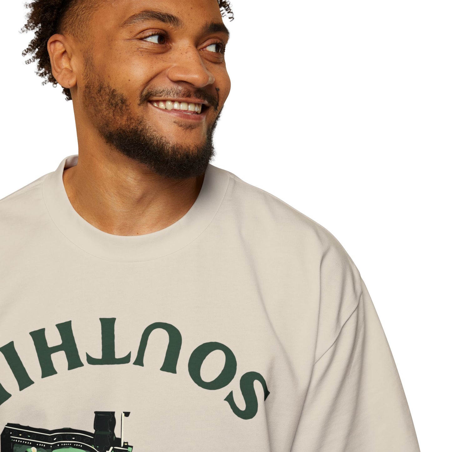 SOUTHIE PARADE OVERSIZED TEE