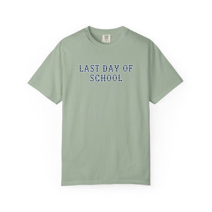NAVY FENWAY LAST DAY OF SCHOOL TEE