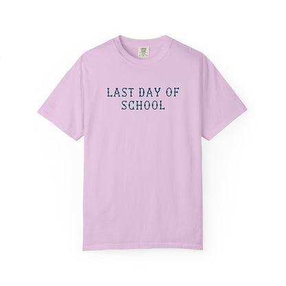 NAVY FENWAY LAST DAY OF SCHOOL TEE