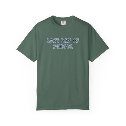 NAVY FENWAY LAST DAY OF SCHOOL TEE