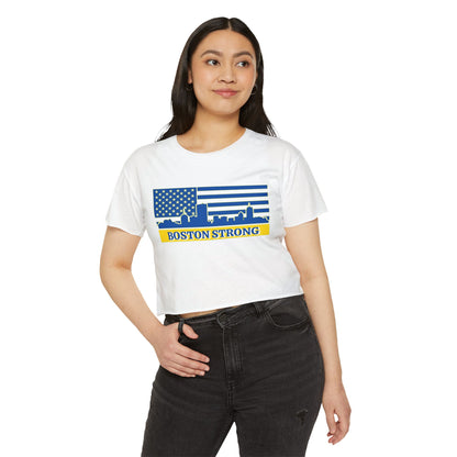BOSTON STRONG FLAG CROPPED TEE