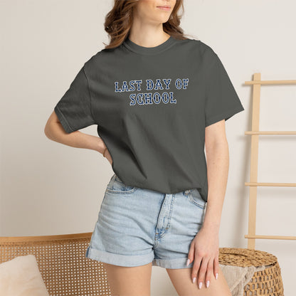 NAVY FENWAY LAST DAY OF SCHOOL TEE