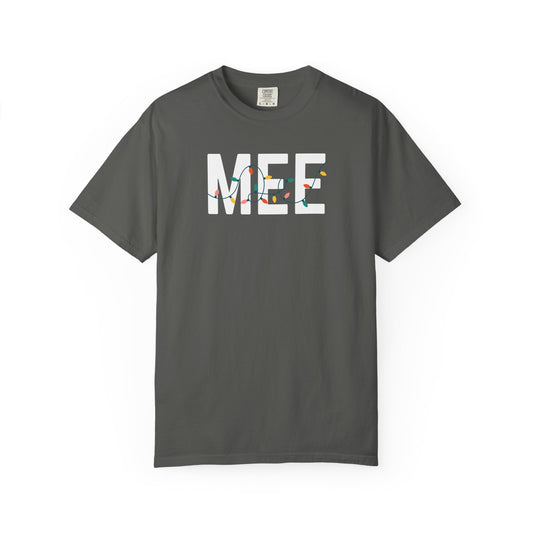 MEE HOLIDAY LIGHTS T-SHIRT